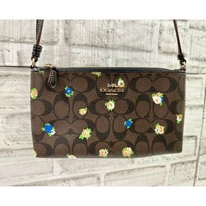 Coach Zip Top Crossbody in Signature Canvas with Vintage Mini Rose Print Stylish